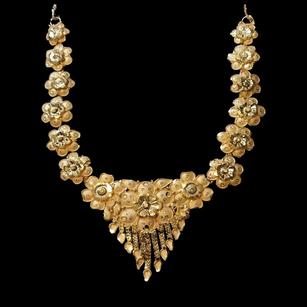G-gold covering necklace1