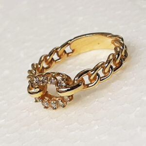 Love knot 14Karat yellow gold diamond ring