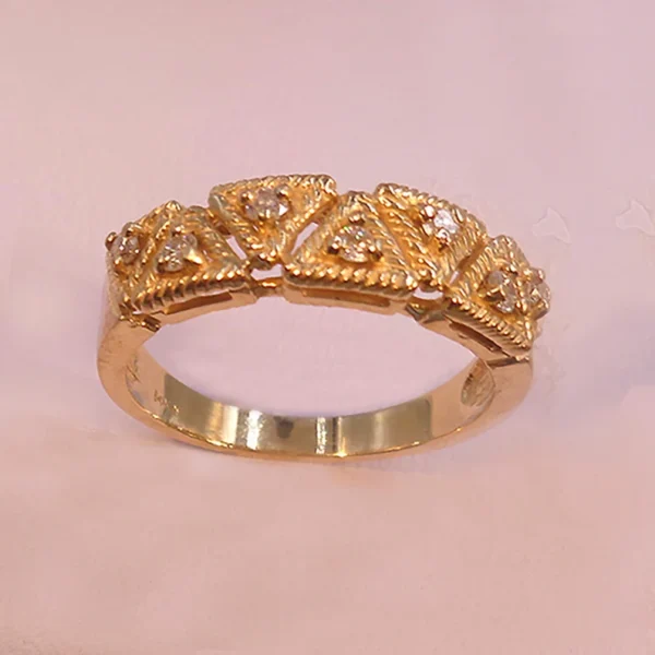 14Karat Solid Yellow Gold Fancy Filigree Diamond Ring